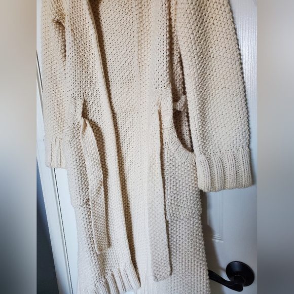 Plenty by Tracy Reese Long-Line Chunky Cream Hooded Cardigan - Picture 6 of 6